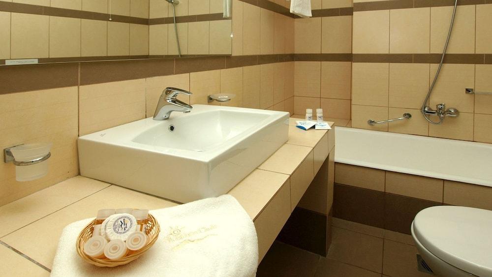 Skiathos Club Hotel & Suites Vasilias  Bagian luar foto