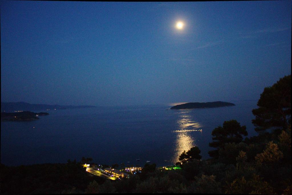 Skiathos Club Hotel & Suites Vasilias  Bagian luar foto