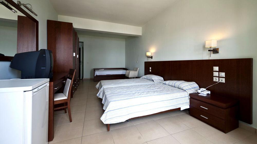 Skiathos Club Hotel & Suites Vasilias  Bagian luar foto