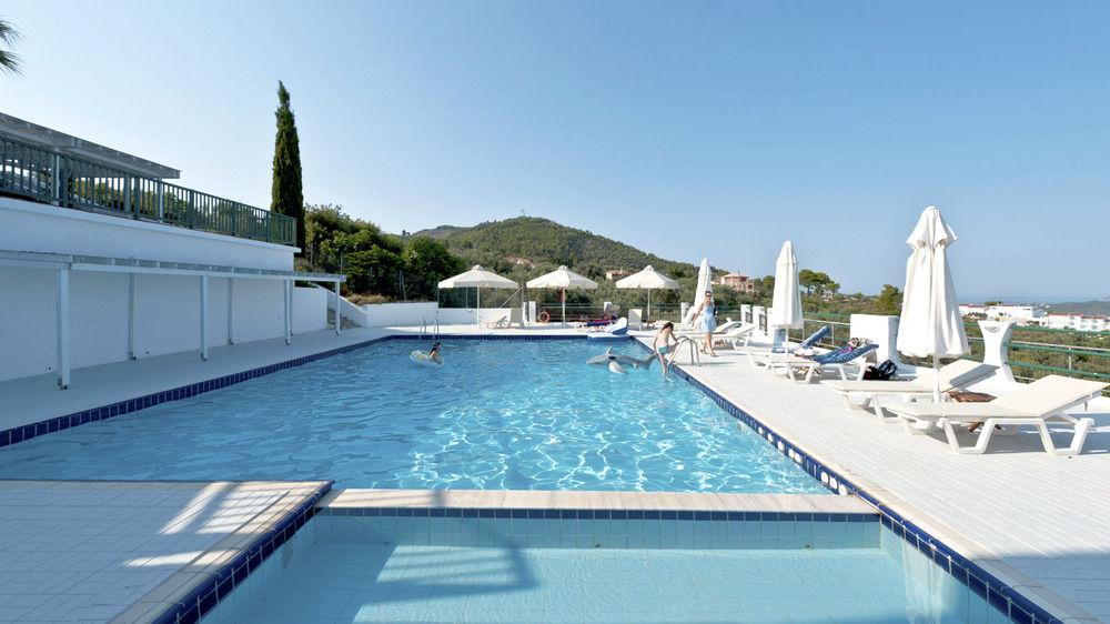 Skiathos Club Hotel & Suites Vasilias  Bagian luar foto