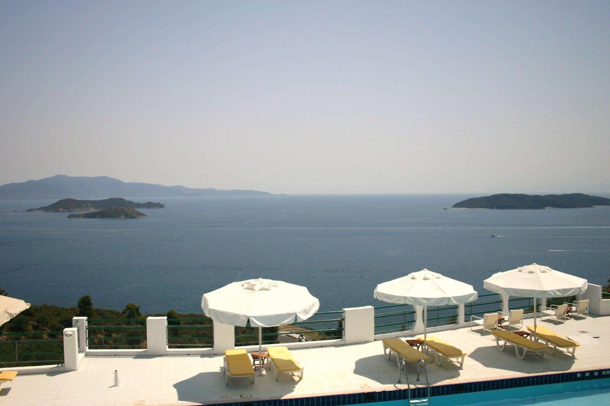 Skiathos Club Hotel & Suites Vasilias  Bagian luar foto